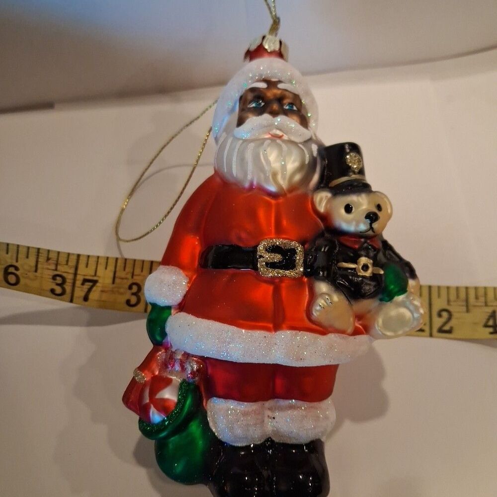 Macy's Holiday Lane African American Black Santa Decor Ornament W/Tree & Gifts